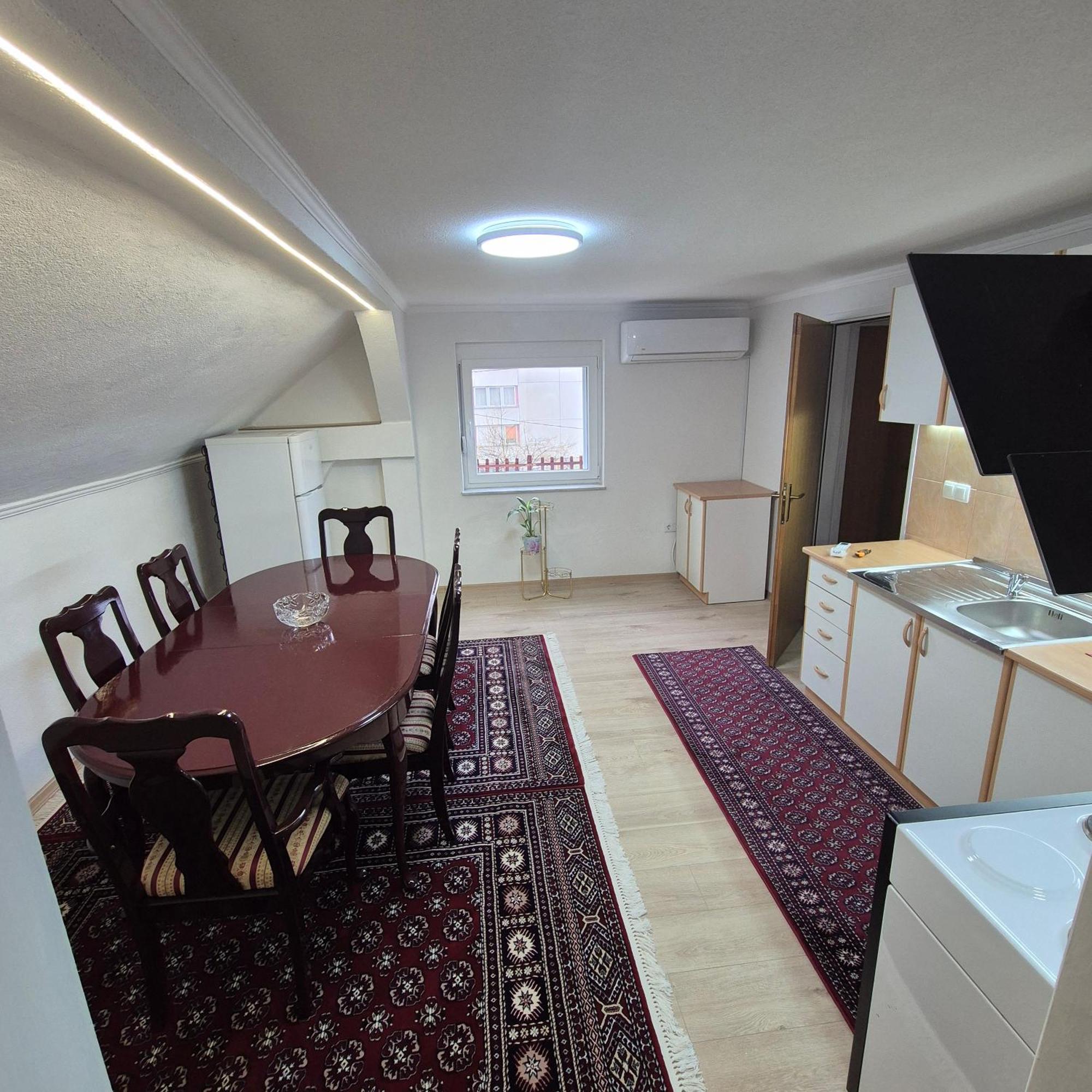 Bosnian Secret Apartman *
